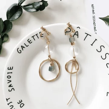 不規則圓圈曲線氣泡×不對稱螺旋耳夾