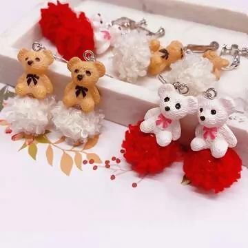 泰迪熊毛毛球&times;螺旋耳夾&times;共二色