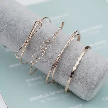 金色鏤空領結LOVE×四套組手環組