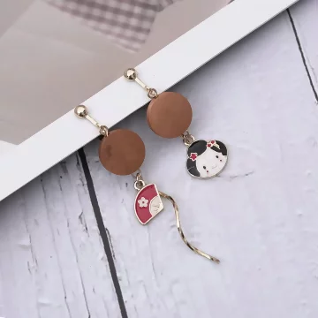 原木日藝少女和手拿扇×不對稱螺旋耳夾