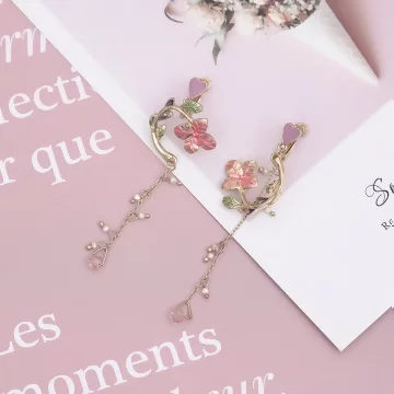 花枝嬌綻&times;不對稱螺旋耳夾