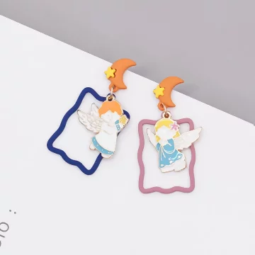 守護天使&times;不對稱吊墜耳環