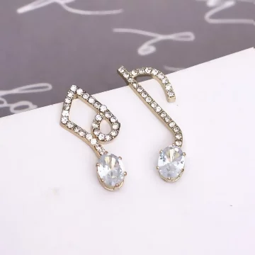 音符滿鑽&times;不對稱吊墜耳環