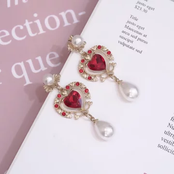 紅心華麗水滴珍珠&times;吊墜耳環