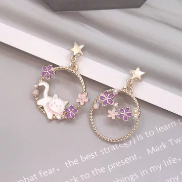 紫丁花小貓咪&times;不對稱三角耳夾