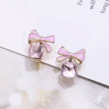 可愛蝴蝶結水晶&times;蚊香盤U型耳夾