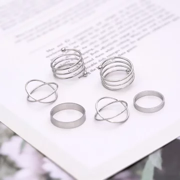 多層螺旋彈簧&times;六套件戒指組 
