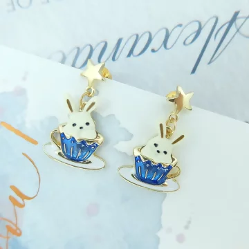 杯緣小白兔&times;吊墜耳環