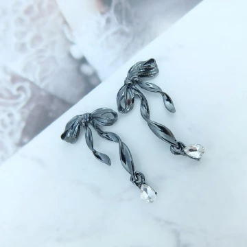 黑槍蝴蝶飄帶&times;耳環