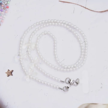 透明蝴蝶結&times;白色珍珠&times;手機斜背雙勾掛繩