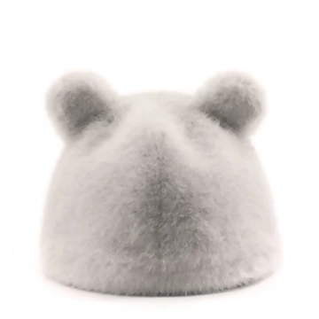 毛絨小熊&times;毛帽&times;米白