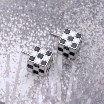 立體賽車黑白棋&times;耳環