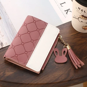 菱紋壓線×對折拉鍊短皮夾×紅色