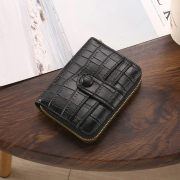 簡約鱷魚紋皮革×風琴卡夾×黑色