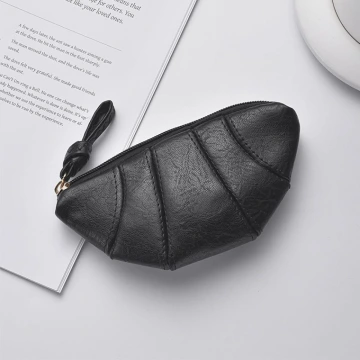 牛角可頌&times;可掛脖&times;拉鍊零錢包&times;黑色