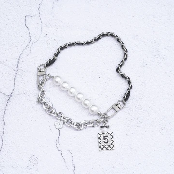 銀色山茶花香水瓶珍珠×飲料杯繩×黑色提把