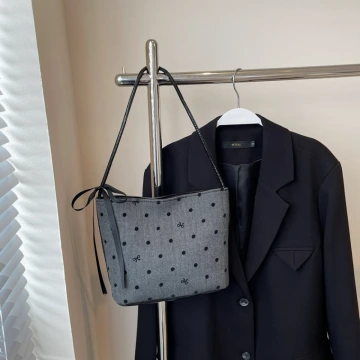 蝴蝶結緞帶小波點&times;肩背包