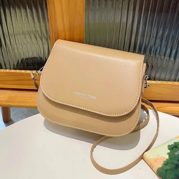 時尚掀蓋馬鞍包&times;斜背包&times;卡其