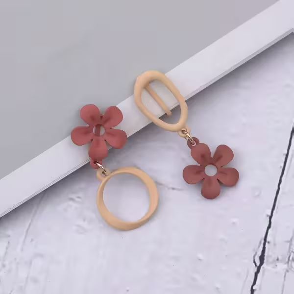 磚紅小花紐結圓環×不對稱螺旋耳夾