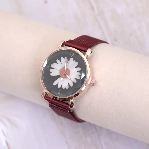 小雛菊×磁吸造型型手錶×紅色