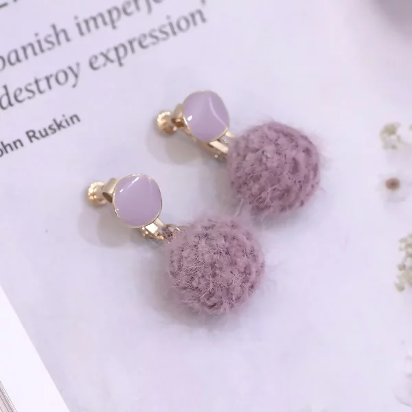 粉紫毛毛球×螺旋耳夾