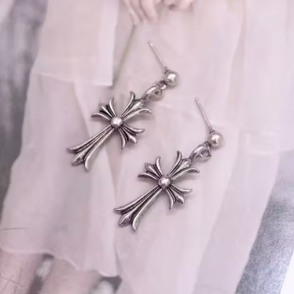 哥德黑十字×吊墜耳環