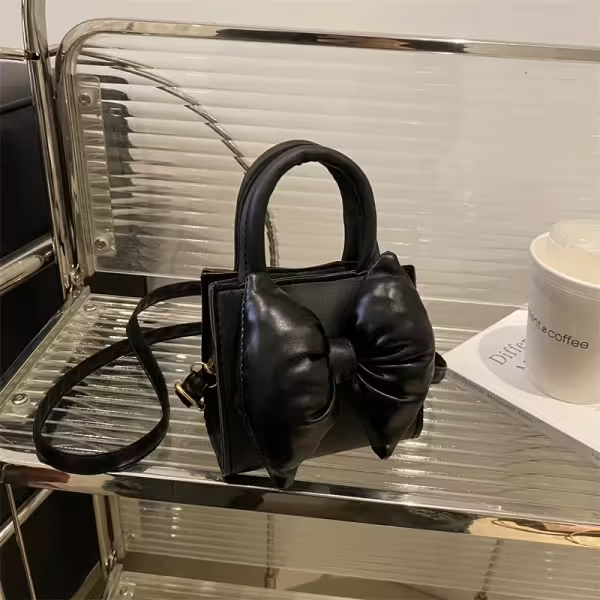 澎澎蝴蝶結小廢包×斜背包×黑色
