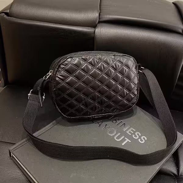 Y3K科技感菱格小方包×斜背包×黑色