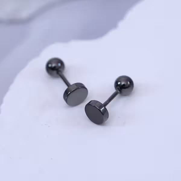 黑色圓形×轉珠耳環