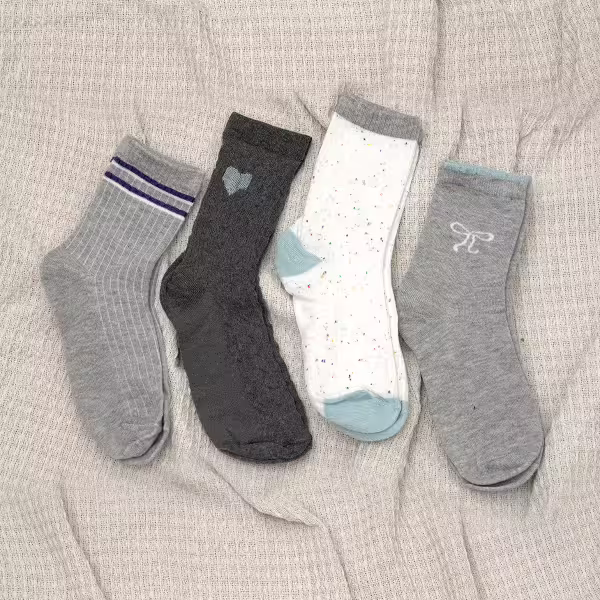 藍灰少女心&times;中筒襪&times;四雙套件襪子組