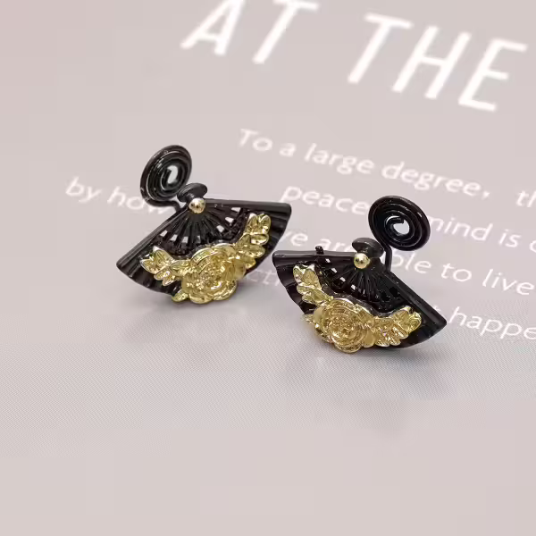 墨扇金牡丹&times;蚊香盤U型耳夾