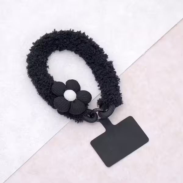 毛毛蟲小花朵&times;手機腕帶掛繩&times;黑色