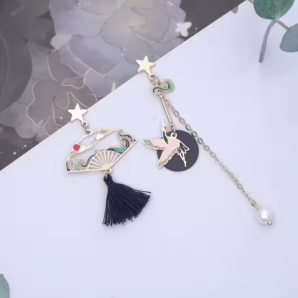 墨染仙鶴&times;不對稱吊墜耳環