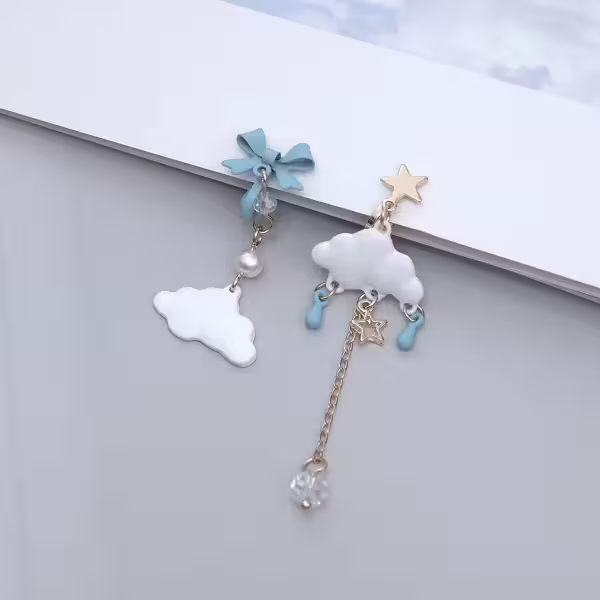 白雲藍雨蝴蝶結&times;不對稱三角耳夾