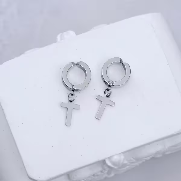 十字架&times;扣式耳夾&times;銀色