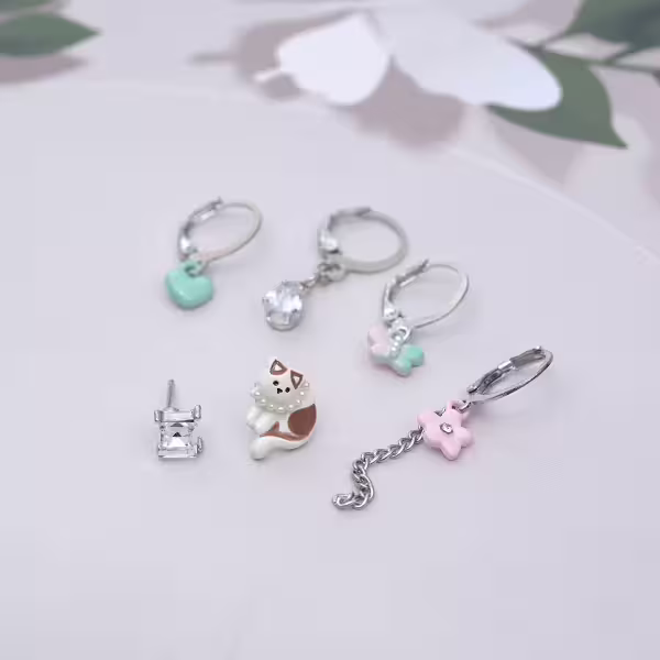 小貓花兒愛心&times;單邊六套件耳環組