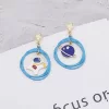 調皮的太空人登星球×不對稱吊墜耳環-第1張