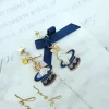 魔術帽裡的兔子×不對稱吊墜耳環-第1張