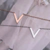 316鋼飾×雅緻V字母×鎖骨項鍊×玫瑰金-第5張