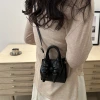澎澎蝴蝶結小廢包×斜背包×黑色-第5張
