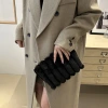 毛絨絨條紋×化妝包×黑色-第6張