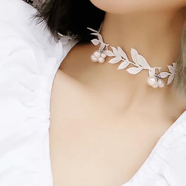 蕾絲葉子珍珠×個性頸鍊×雪白-第2張