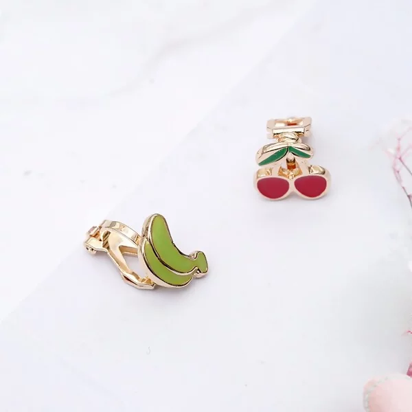 香蕉紅櫻桃×不對稱軟墊三角耳夾-第2張