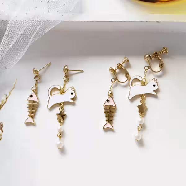 小白貓與魚骨頭×不對稱吊墜耳環-第2張