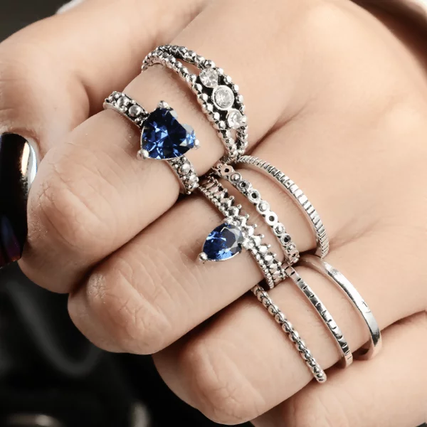 銀色藍寶鑲鑽皇冠花邊×八套件戒指組-第4張