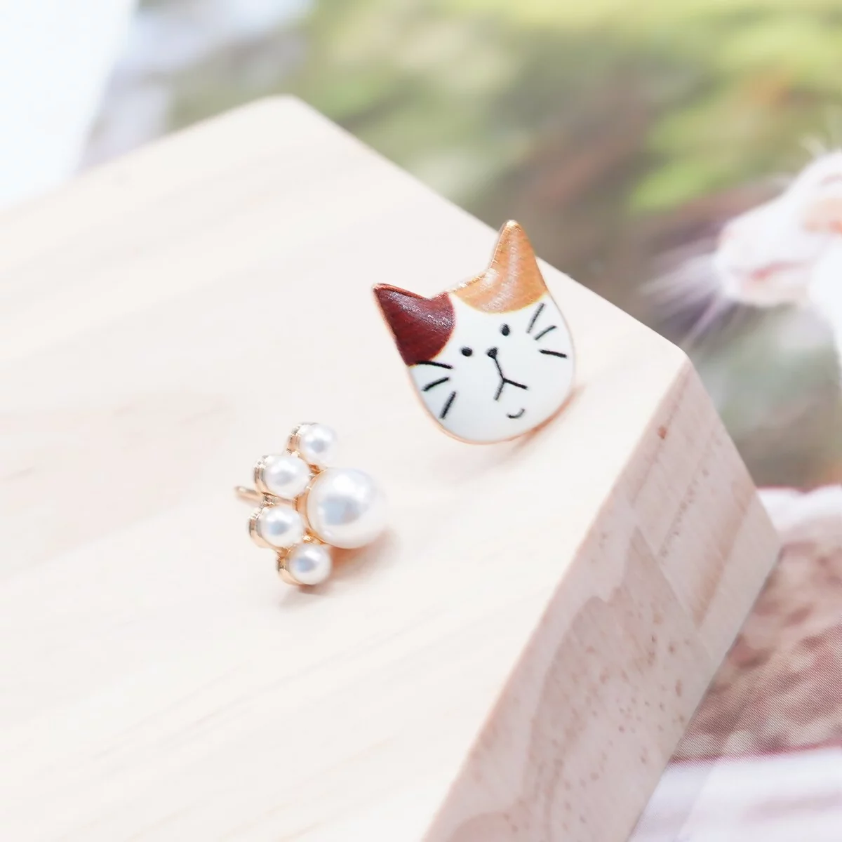 橘紋貓和珍珠肉球×不對稱耳環-第3張