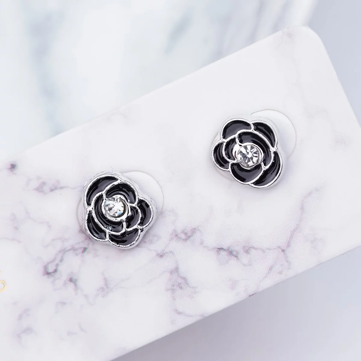 黑晶玫瑰花×磁吸耳夾/口罩裝飾小物-第3張