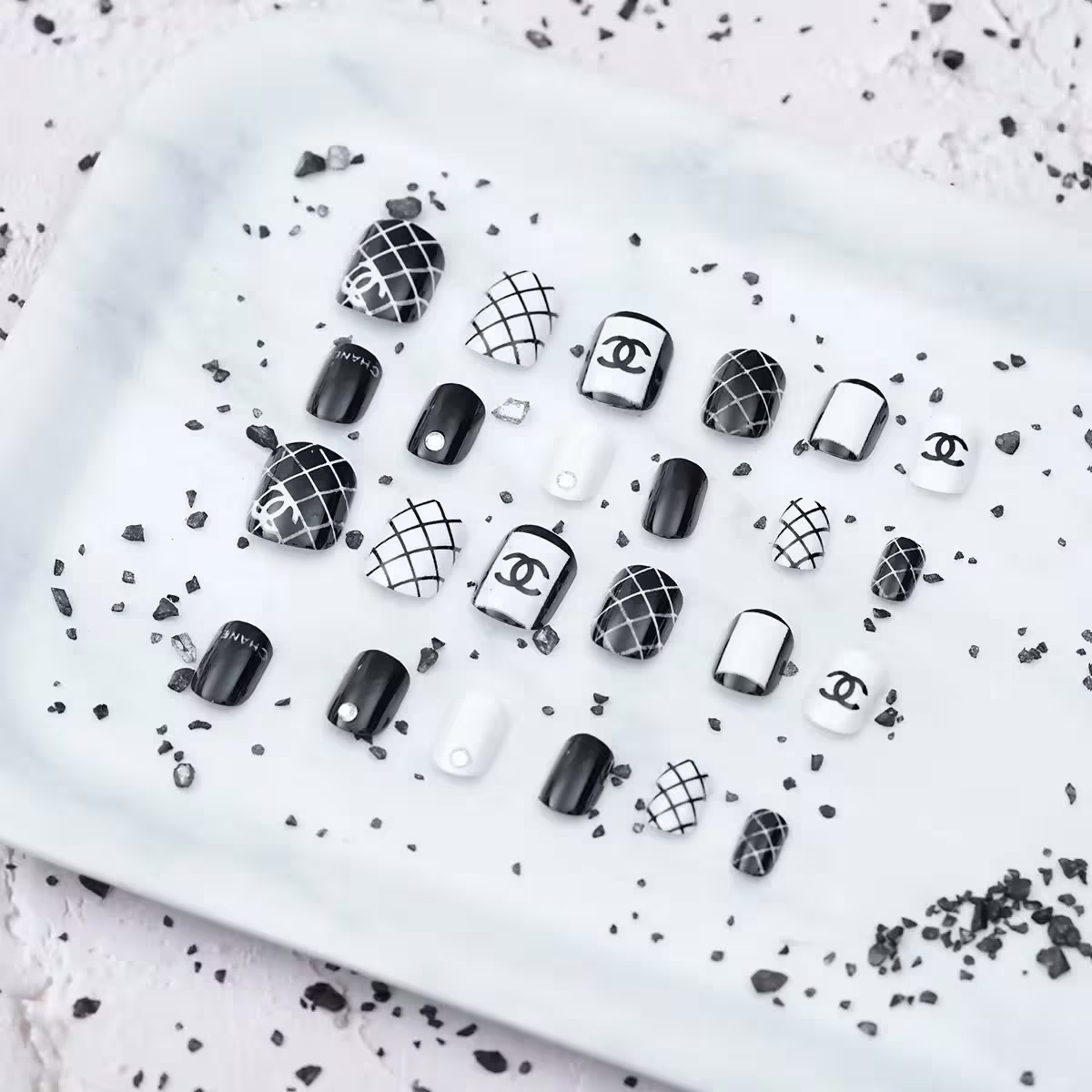 黑白經典時尚亮面&times;穿戴式手指甲片&times;二十四入 -第5張