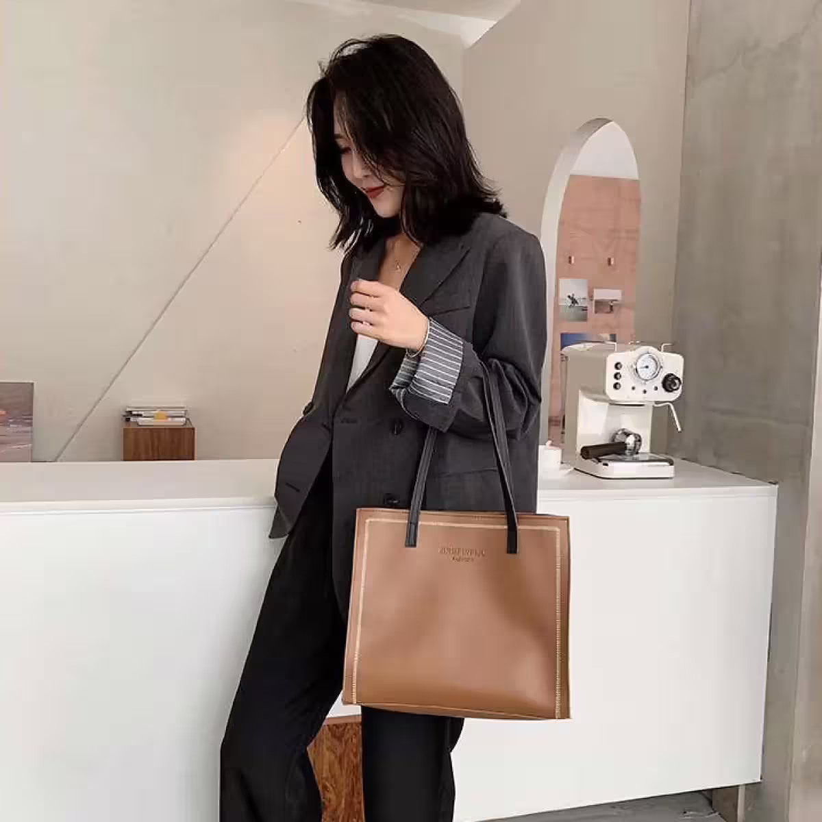 四角方型壓字車邊×托特肩背包×咖啡-第5張