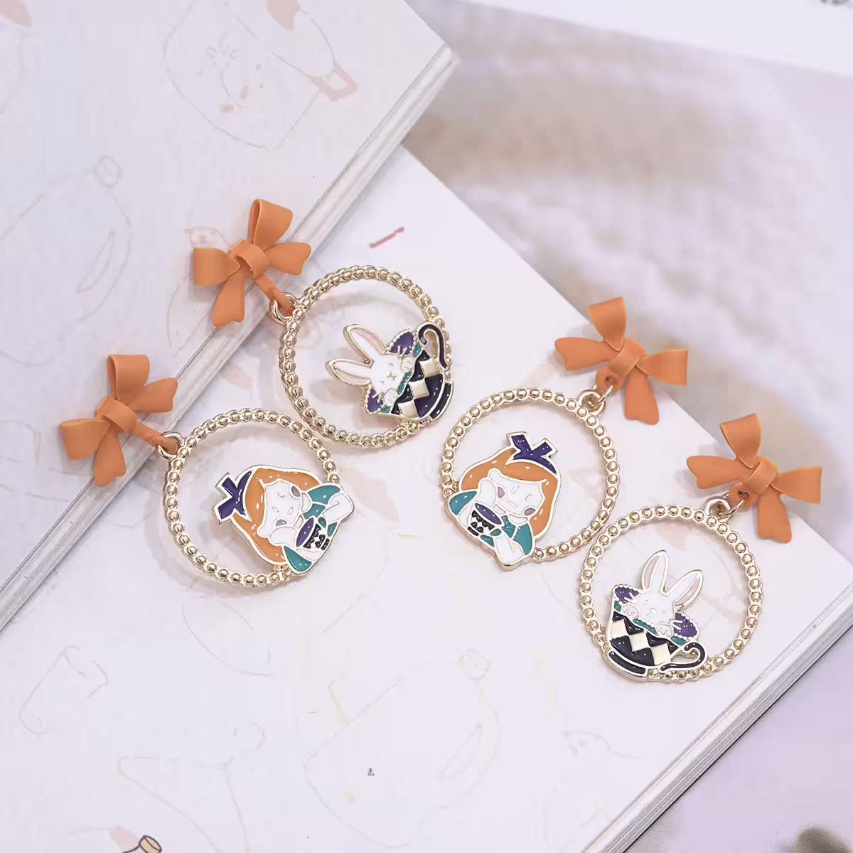 愛麗絲與兔子的下午茶×不對稱三角耳夾-第2張